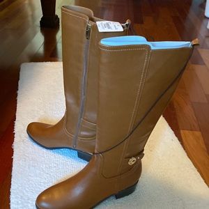 Never worn! Liz Claiborne boots.